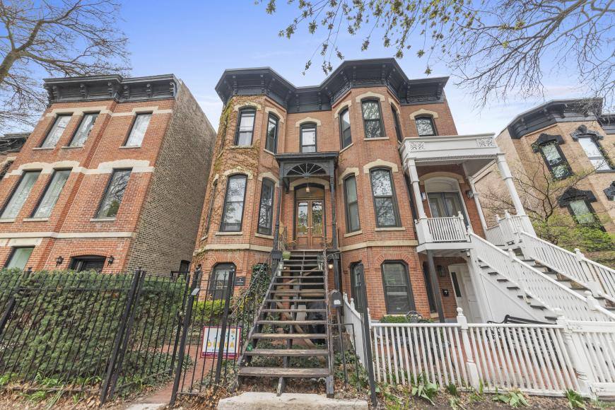 Apartment for rent at 2050 N Bissell #2, Chicago, IL 60614