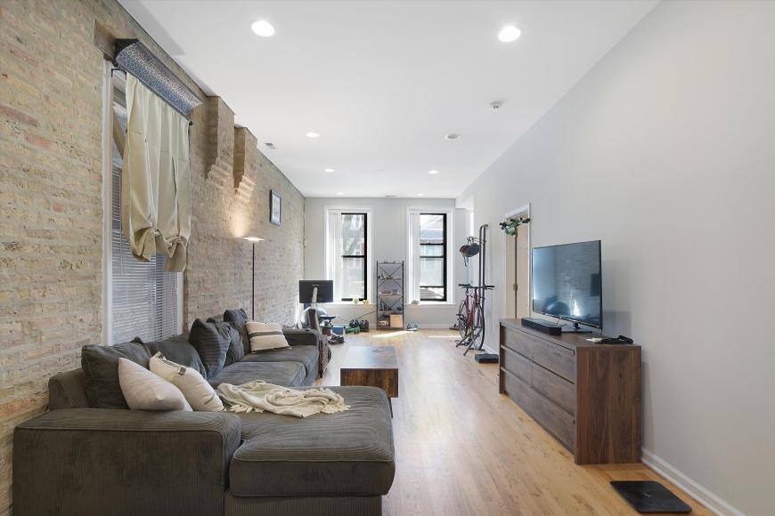 Apartment for rent at 2016 W Wabansia Ave #1F, Chicago, IL 60647