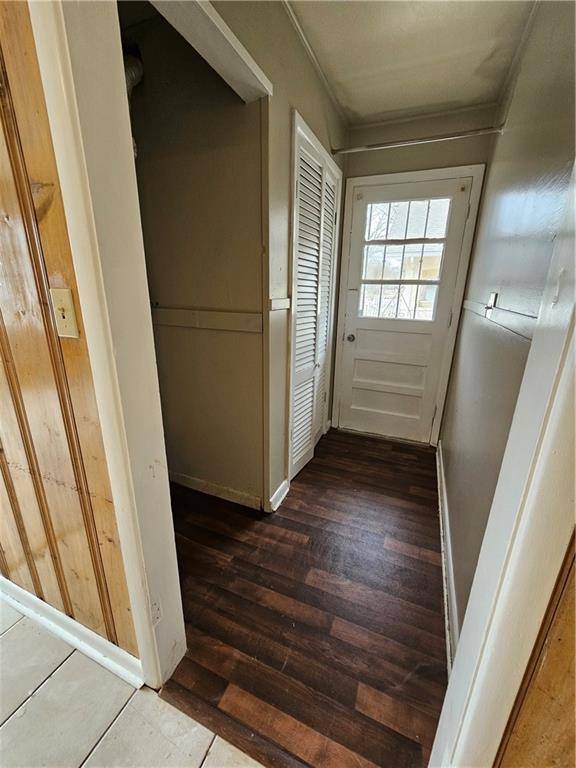 Townhouse for rent at 1718 E 89th St, Kansas City, MO 64131