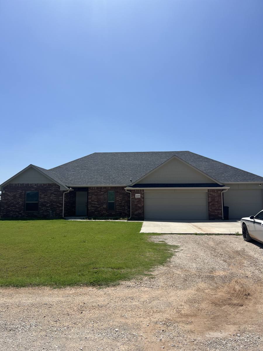 House for rent at 2209 E Grassland Lane, Stillwater, OK 74074