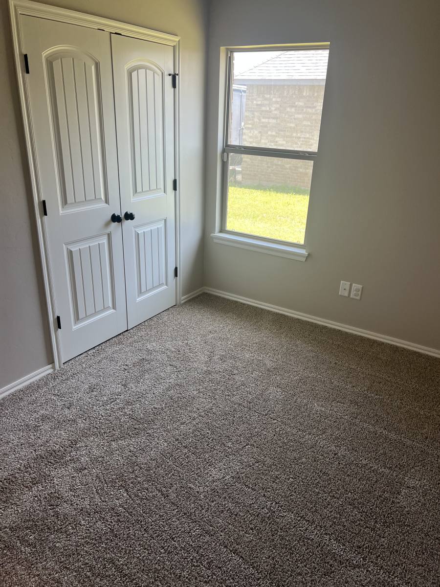 House for rent at 2209 E Grassland Lane, Stillwater, OK 74074