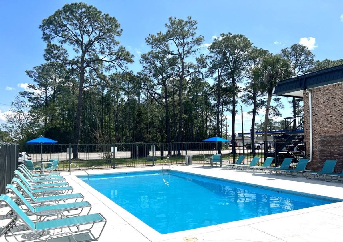 Townhouse for rent at Singing River, 3605 Gautier Vancleave Rd, Gautier, MS 39553