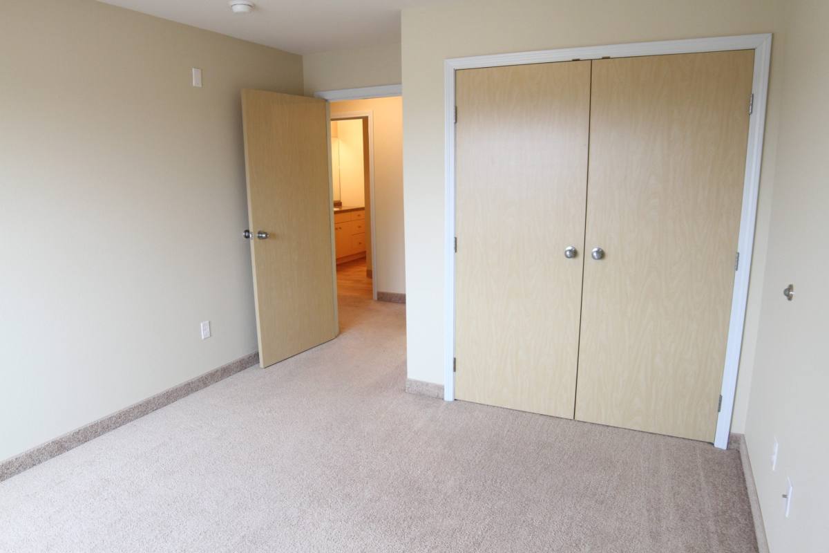 Apartment for rent at Heights, 316 4th St NW, East Grand Forks, MN 56721