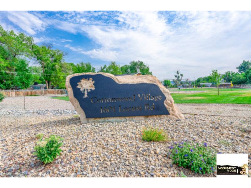 House for rent at 1601 E Locust Ave, Montrose, CO 81401