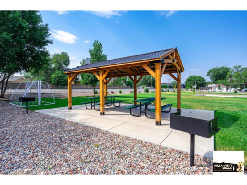 House for rent at 1601 E Locust Ave, Montrose, CO 81401