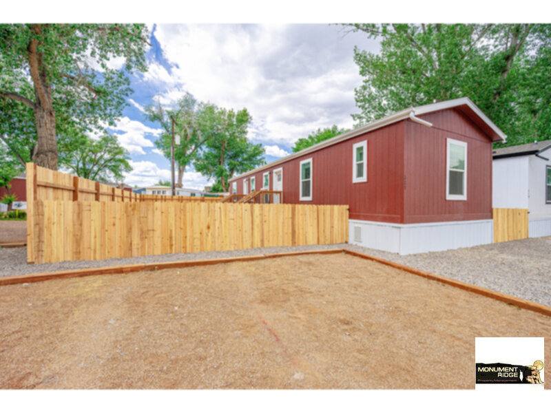 House for rent at 1601 E Locust Ave, Montrose, CO 81401