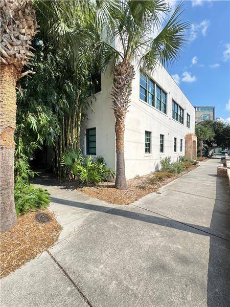 Apartment for rent at 528 Selma St #B, Savannah, GA 31401