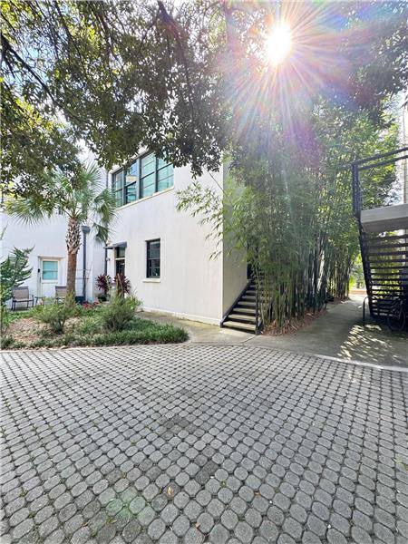 Apartment for rent at 528 Selma St #B, Savannah, GA 31401