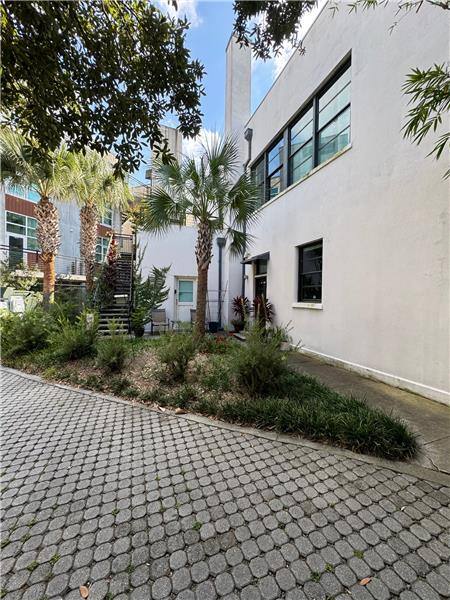 Apartment for rent at 528 Selma St #B, Savannah, GA 31401