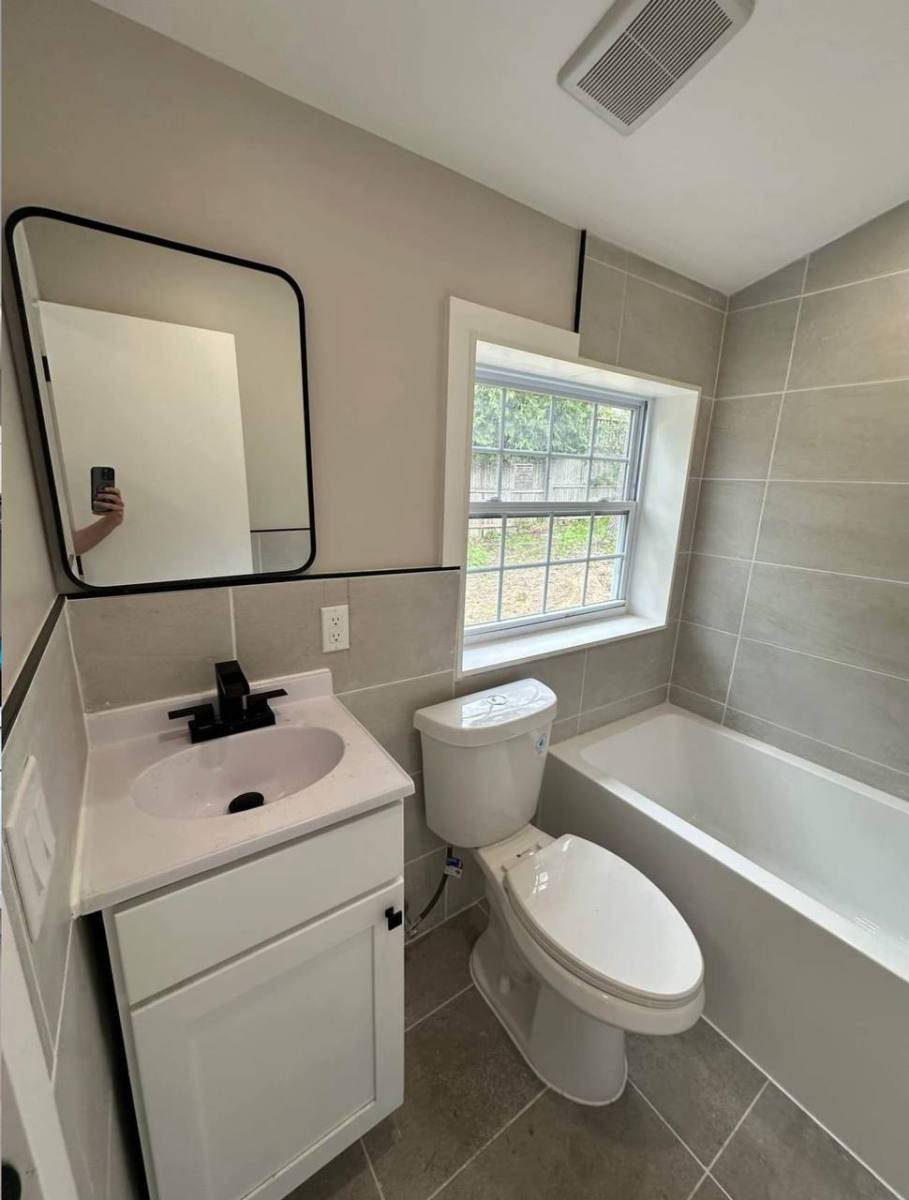 House for rent at 18 Forester Ave #1, Warwick, NY 10990