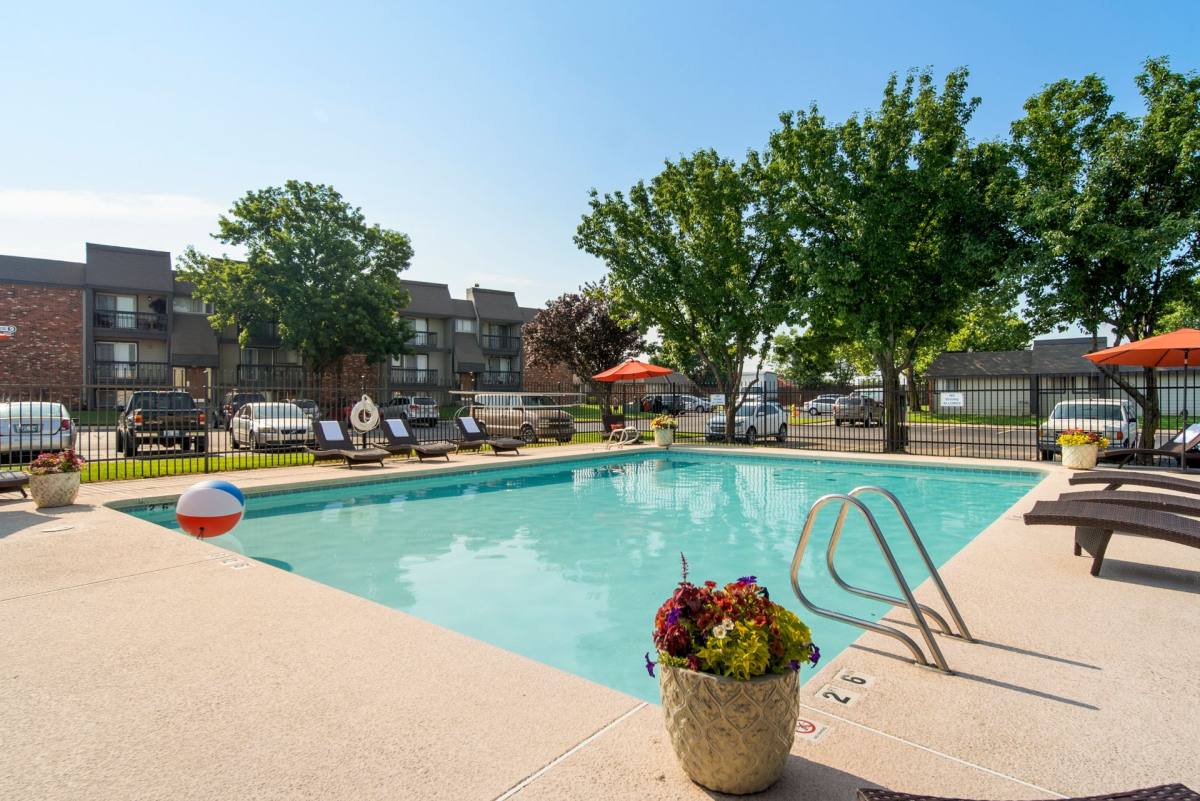 Apartment for rent at 1311 N Ash Place, Owasso, OK 74055