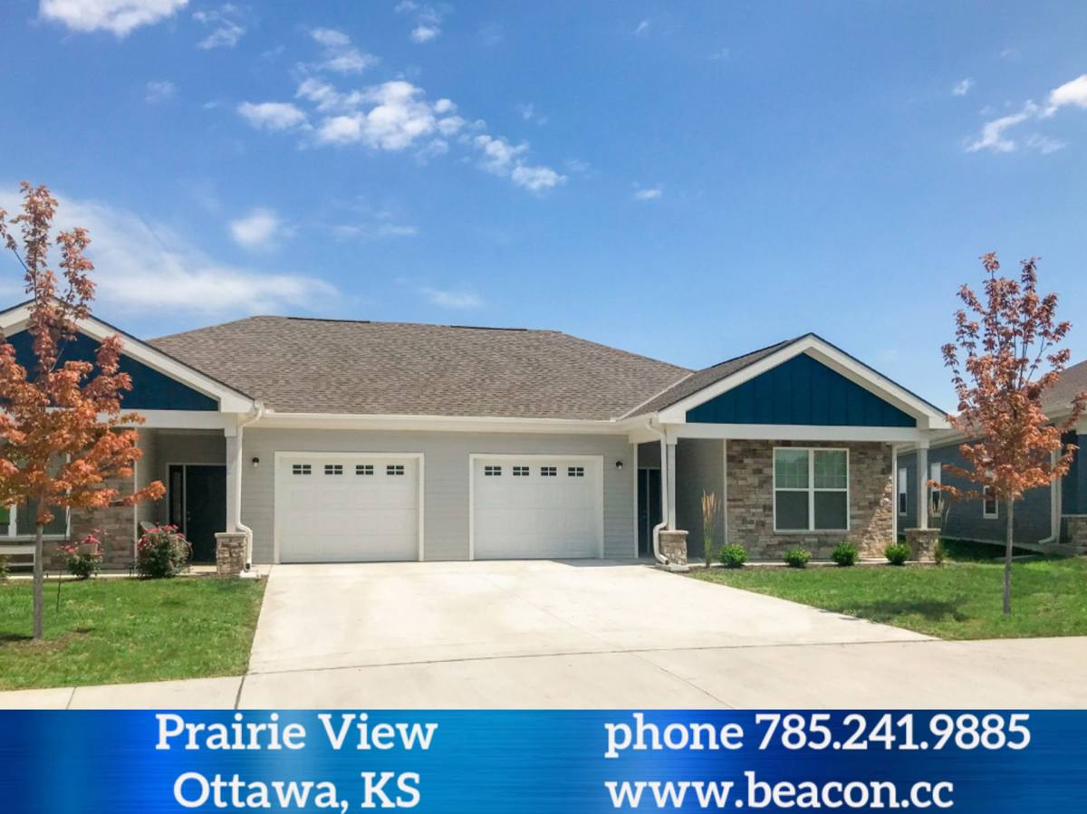 Apartment for rent at 928 E Prairie View St, Ottawa, KS 66067