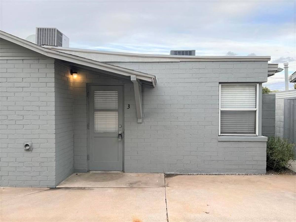 Apartment for rent at 4127 N 18th Place, Phoenix, AZ 85016