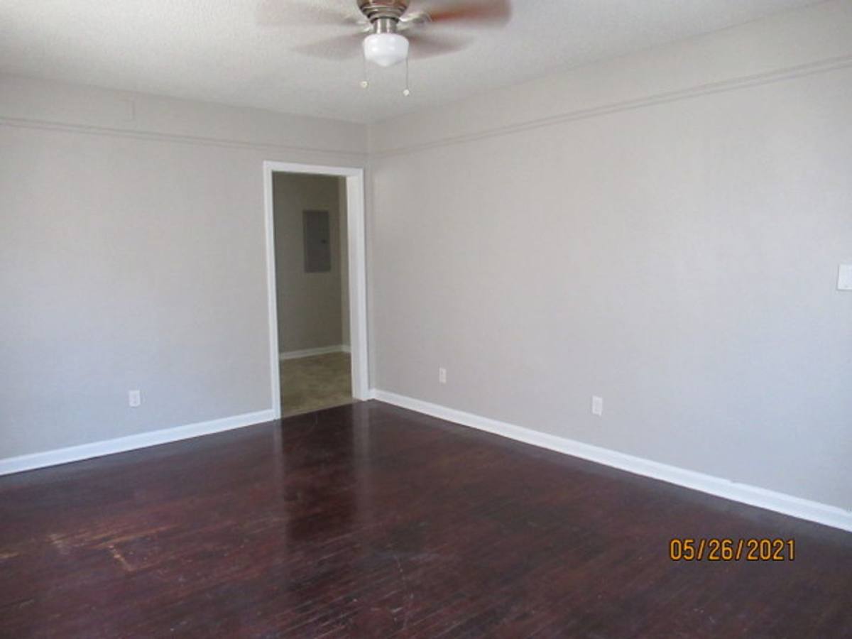 Apartment for rent at 539 W 23rd St, Jacksonville, FL 32206