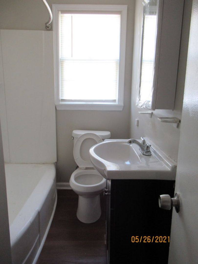 Apartment for rent at 539 W 23rd St, Jacksonville, FL 32206