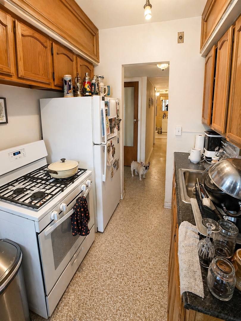 Apartment for rent at 2634 N Maryland Ave, Milwaukee, WI 53211