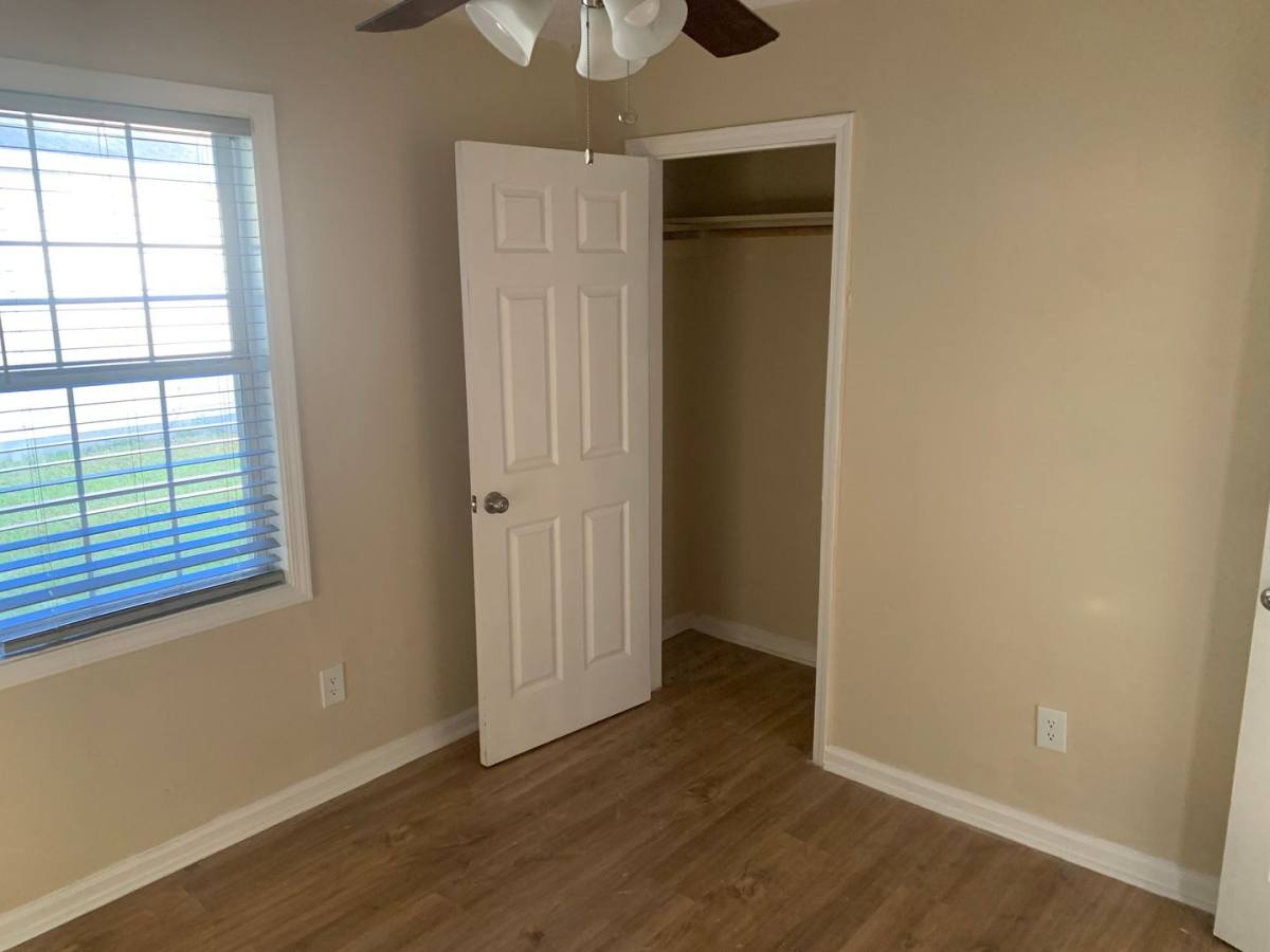 Apartment for rent at 2417 E Ozark Ave, Gastonia, NC 28054