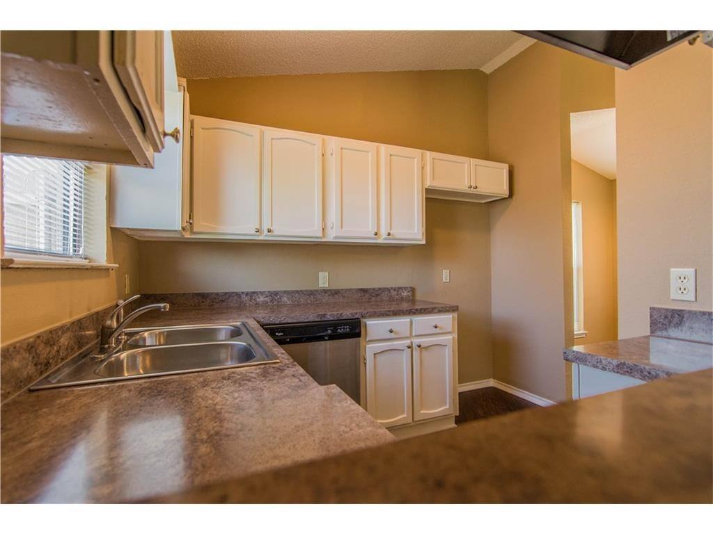 House for rent at 1080 W Hills Terrace, Fort Worth, TX 76179