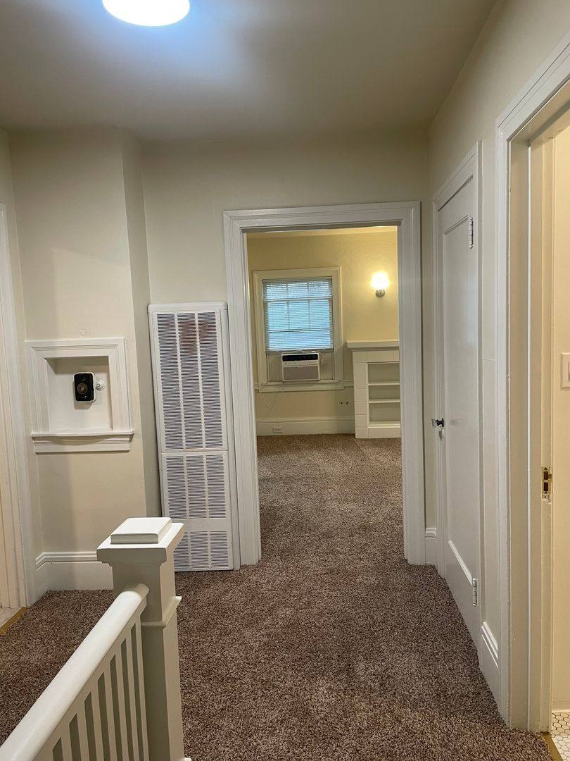 Apartment for rent at 817 27th St, Sacramento, CA 95816