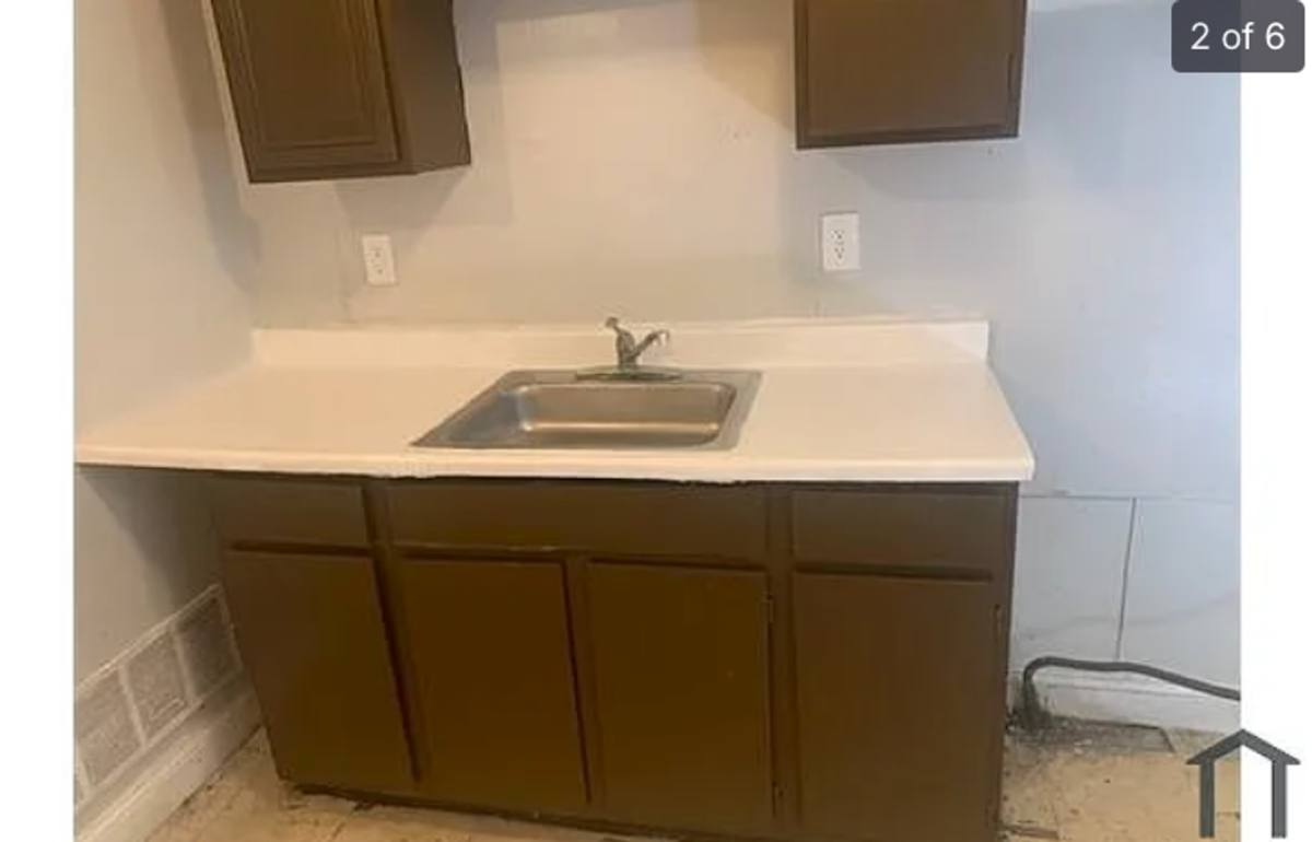 Apartment for rent at 1016-1018 S 52nd St, Philadelphia, PA 19143