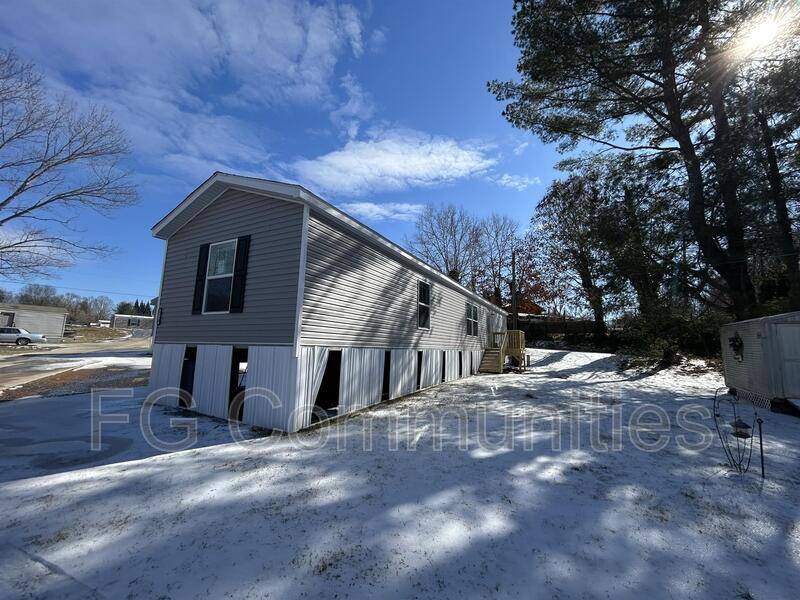 House for rent at 1815 Conley Rd #21, Morganton, NC 28655
