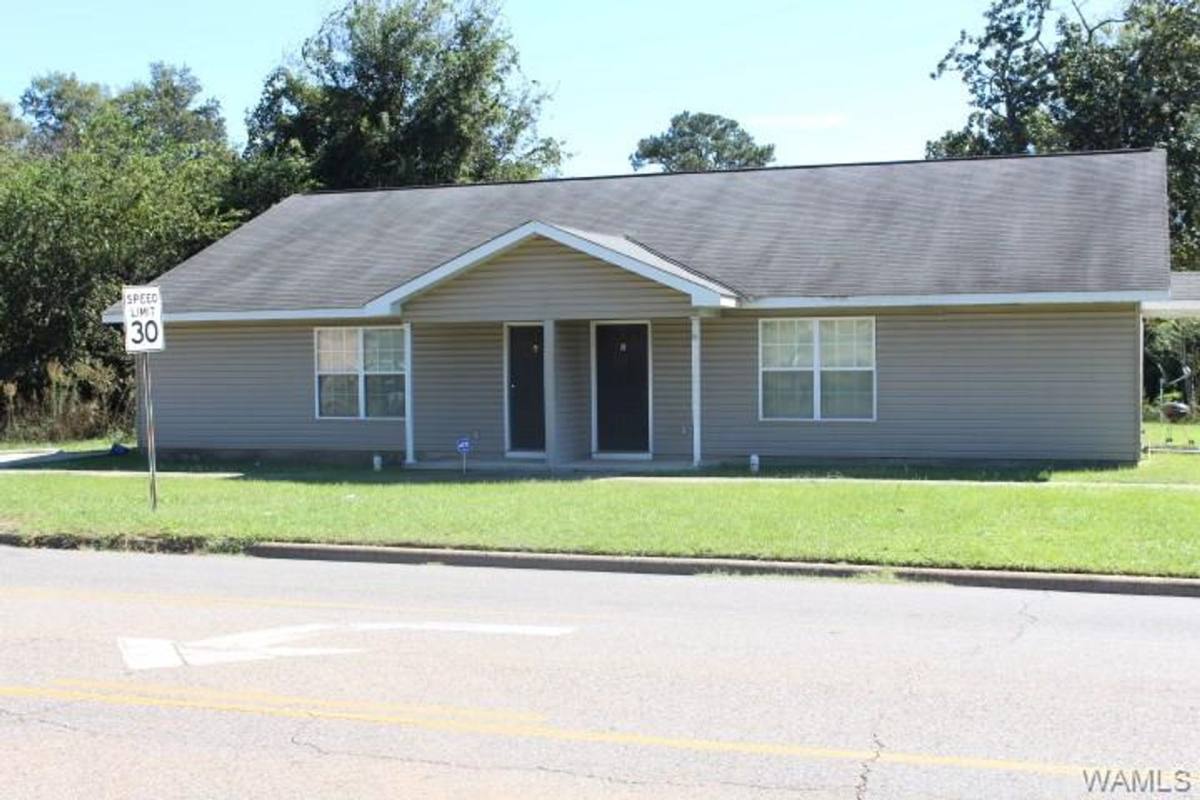 House for rent at 1947 Fosters Ferry Rd #A, Tuscaloosa, AL 35401