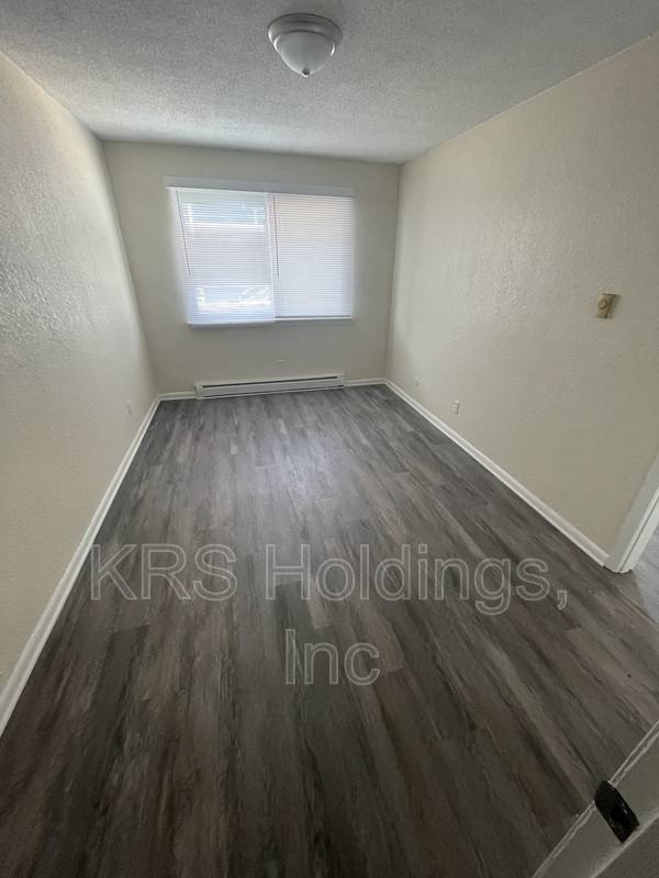 Apartment for rent at 611 W Oceanview #6, Norfolk, VA 23503