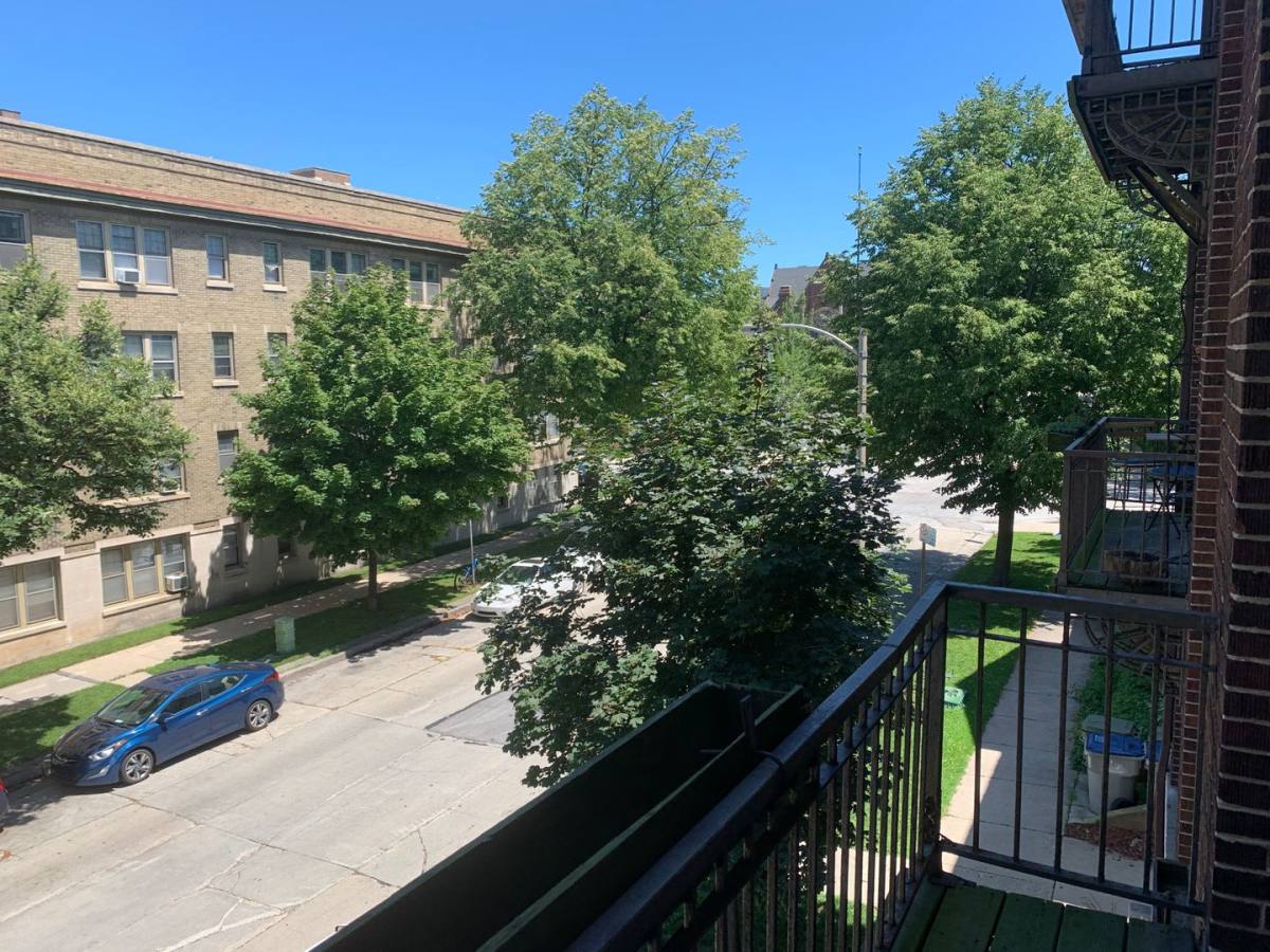 Apartment for rent at 719 E Knapp St, Milwaukee, WI 53202