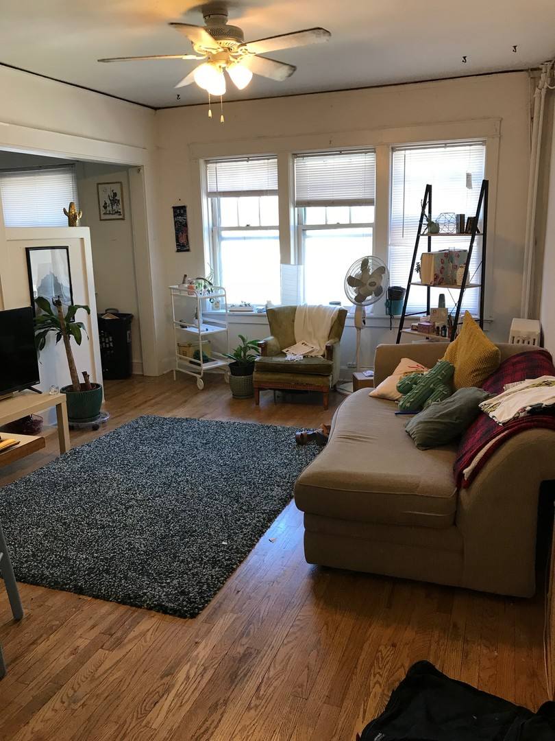 Apartment for rent at 719 E Knapp St, Milwaukee, WI 53202