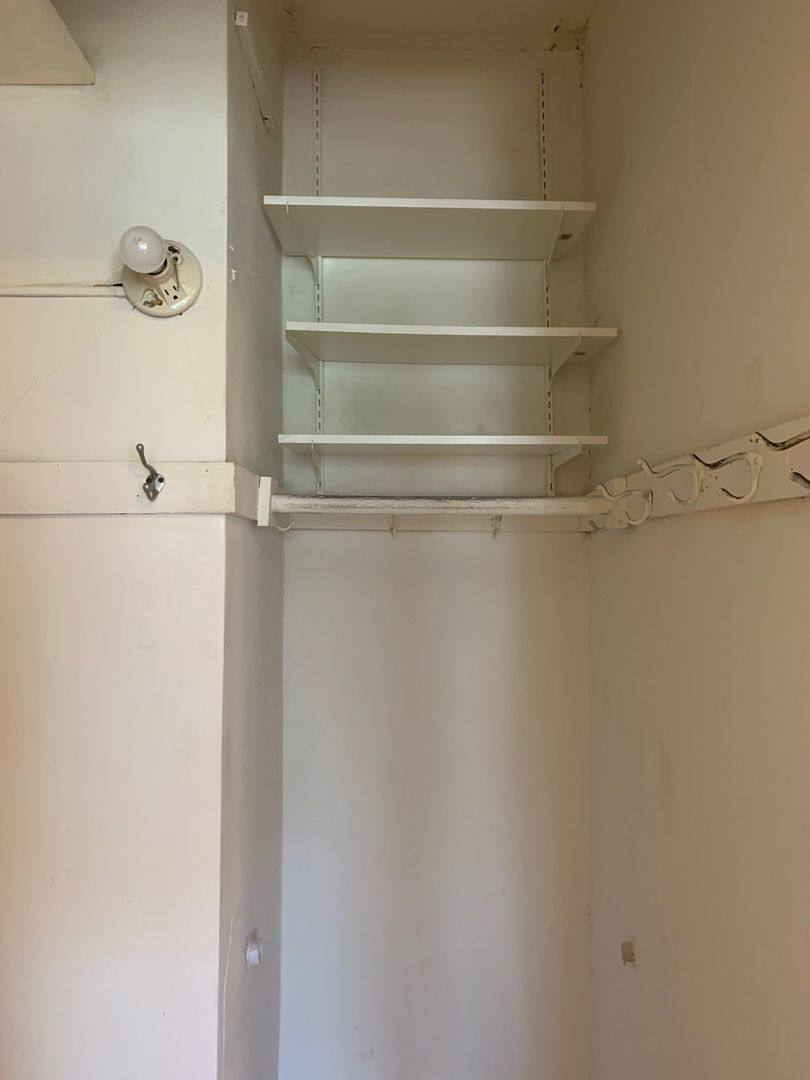Apartment for rent at 719 E Knapp St, Milwaukee, WI 53202