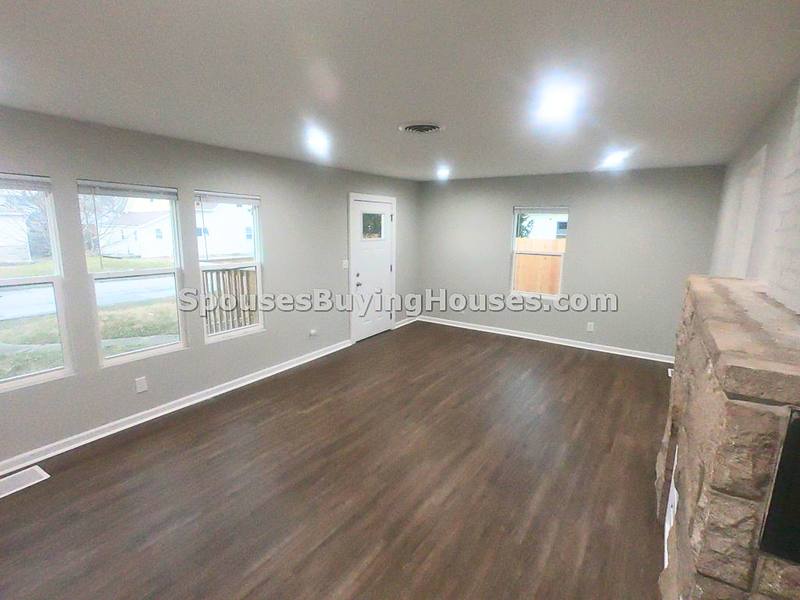 Apartment for rent at 717-719 W 4th St #717, Greenfield, IN 46140