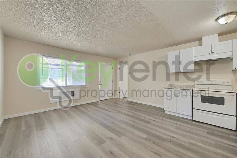 Apartment for rent at 1065 Santiago Ave #6, Sacramento, CA 95815