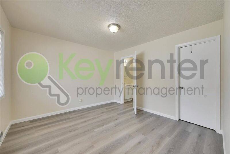 Apartment for rent at 1065 Santiago Ave #6, Sacramento, CA 95815