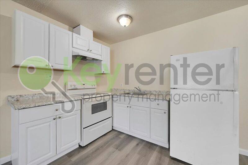 Apartment for rent at 1065 Santiago Ave #6, Sacramento, CA 95815