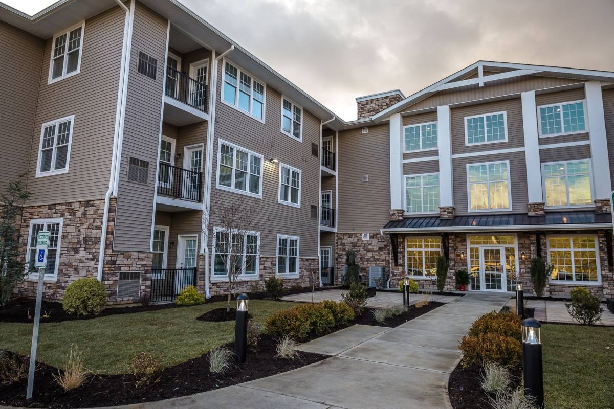 Apartment for rent at 284 N Walnut St, Bath, PA 18014