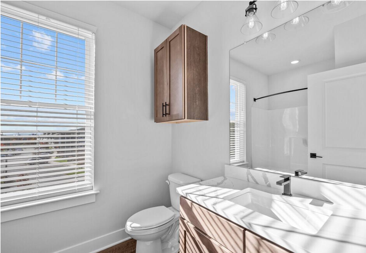 Apartment for rent at 284 N Walnut St, Bath, PA 18014