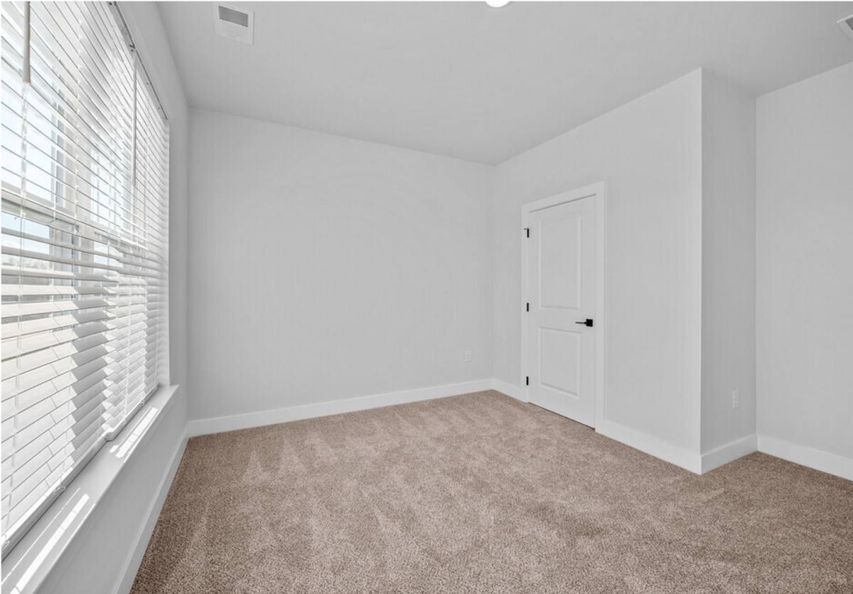 Apartment for rent at 284 N Walnut St, Bath, PA 18014