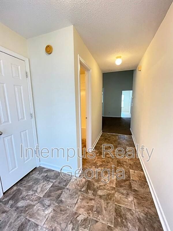 House for rent at 4389 Persian Court, Snellville, GA 30039