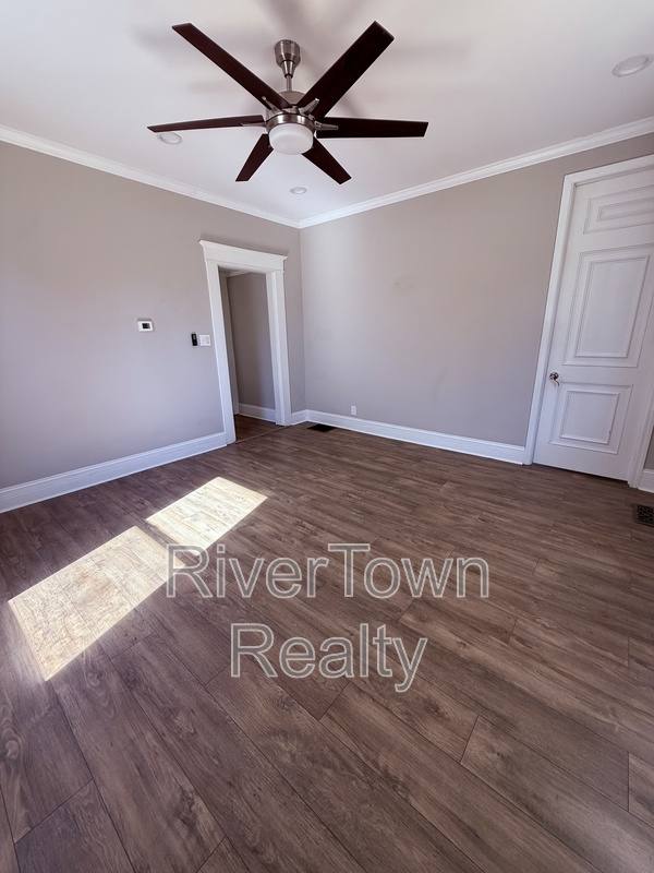 House for rent at 215 N Bellevue Blvd #1, Memphis, TN 38105