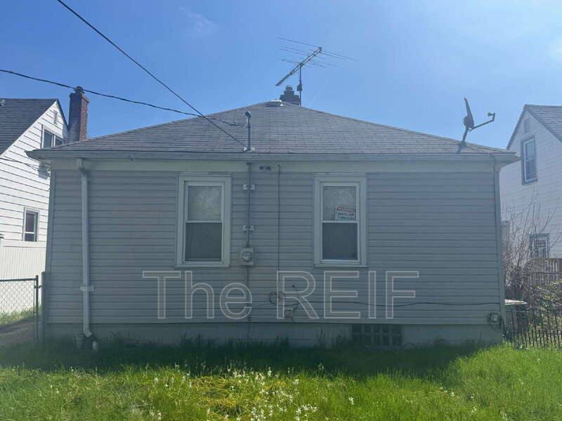 House for rent at 20429 Monte Vista St, Detroit, MI 48221