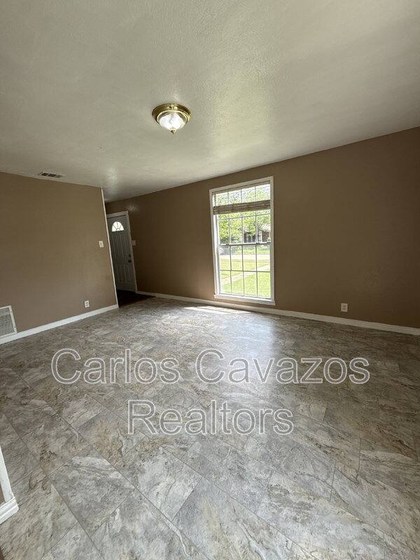 House for rent at 1607 McAdams Ave, Dallas, TX 75224