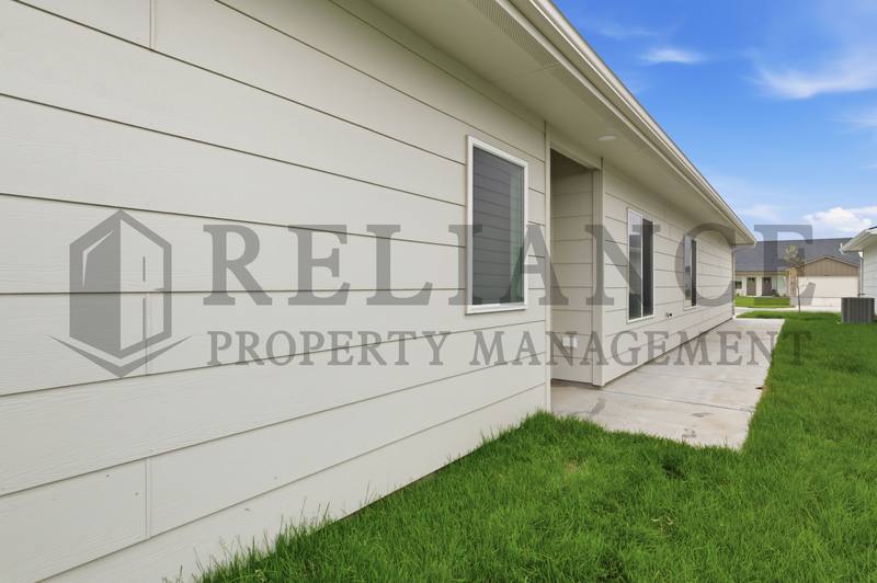 House for rent at 204 N Gowen St, Goddard, KS 67052