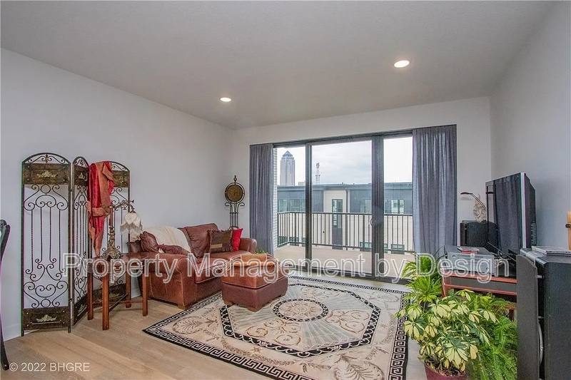 Townhouse for rent at 1371 Keosauqua Way #1, Des Moines, IA 50309