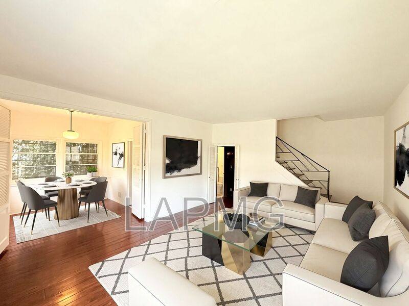 Townhouse for rent at 7660 Hollywood Blvd, Los Angeles, CA 90046