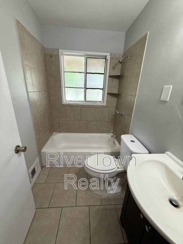 House for rent at 3358 Parham St, Memphis, TN 38127