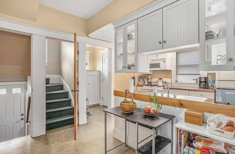 Apartment for rent at 414 Paris Ave SE, Grand Rapids, MI 49548