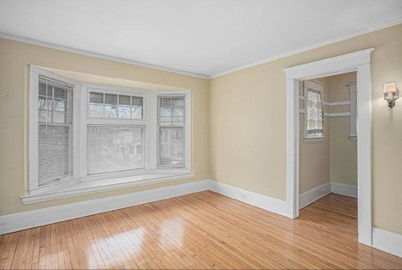 Apartment for rent at 414 Paris Ave SE, Grand Rapids, MI 49548