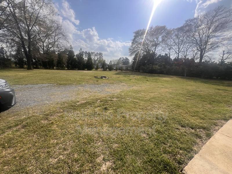 House for rent at 1638 Evans Rd, Princeton, NC 27569
