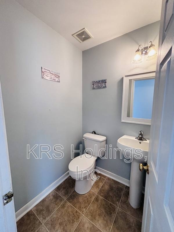 House for rent at 3407 Thornsett Dr, Chester, VA 23831