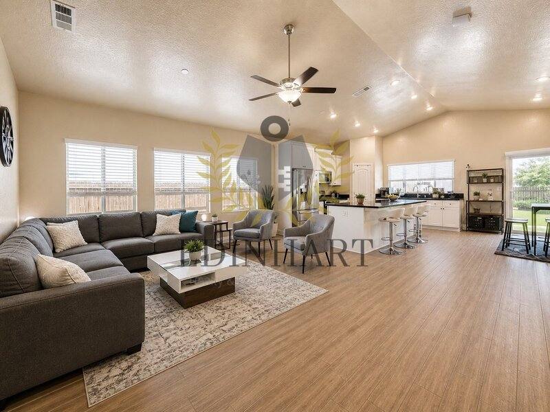 House for rent at 1138 S Simon St, Visalia, CA 93292